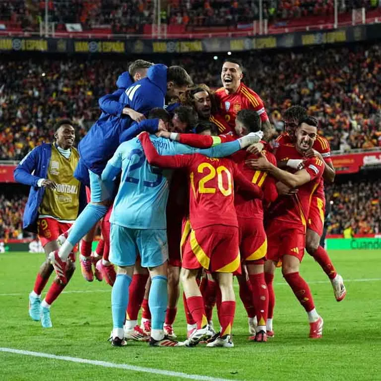 Jugadores del selecionado español celebrando